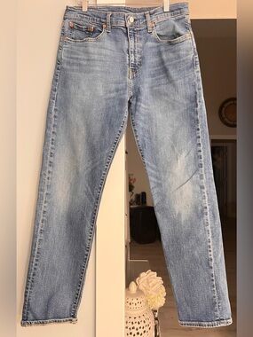Levi's 502 Premium Taper Fit Men’s Jeans Medium Wash size 33x34